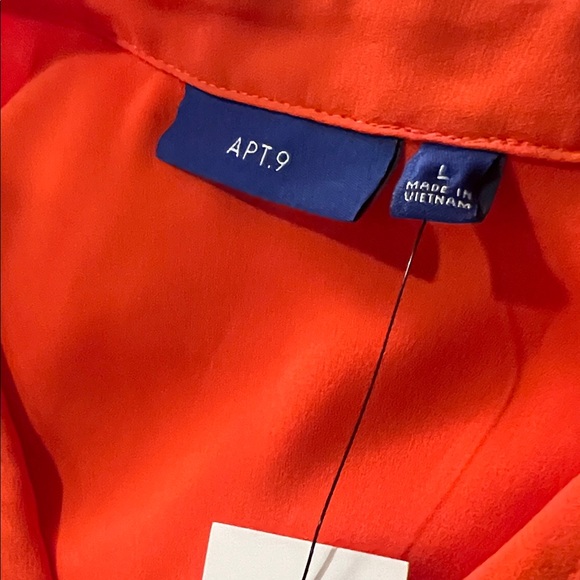 Apt. 9 Vibrant Orange Blouse - Picture 5 of 5